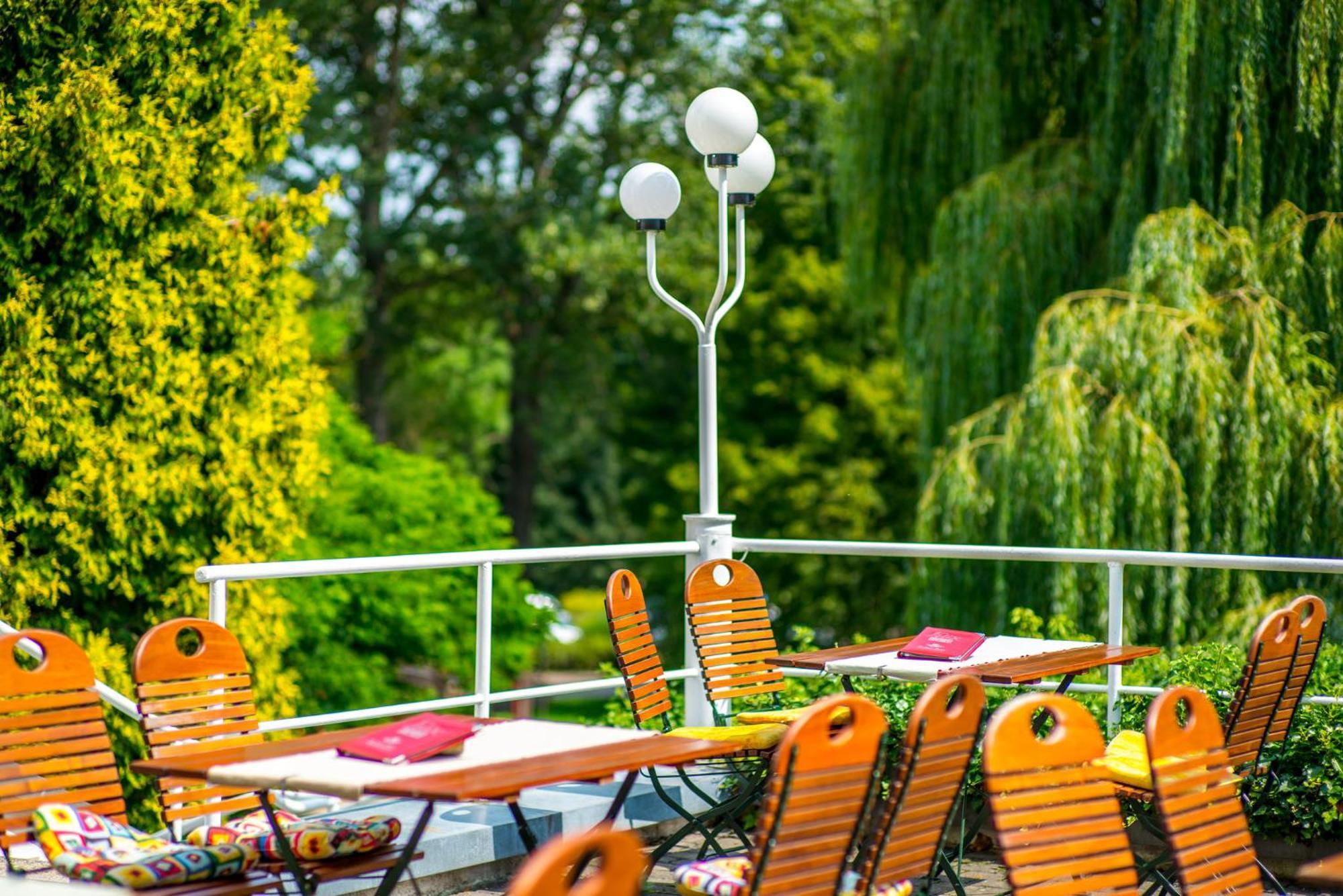 Hotel An Der Therme Bad Sulza Exterior foto